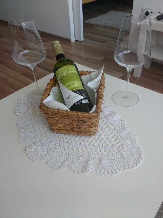 Meridian Apartment , 300M To Bus Terminal, Fast Wifi & Airport Transf Zagreb Ngoại thất bức ảnh